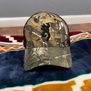 Mens Browning Camo Hat